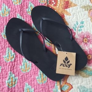 REEF Bliss Nights NWT Black Flip Flops sz 10